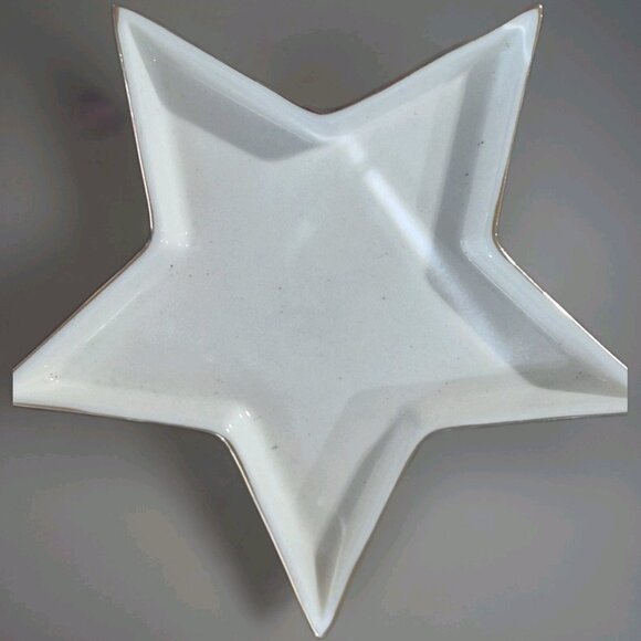 Set Of (3) Star Shaped White Stacked Trinket Dishes w/Gold Accent Design - Picture 6 of 13